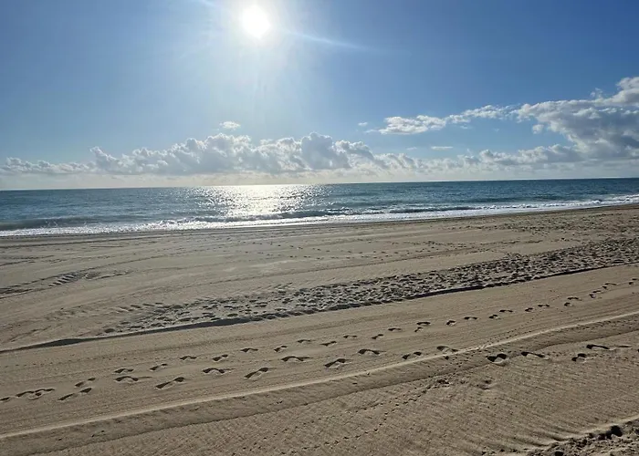 Middle Views West アパート *