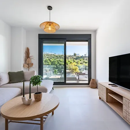 Appartamento Middle Views West *