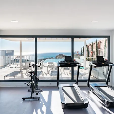 Lejlighed Middle Views West *